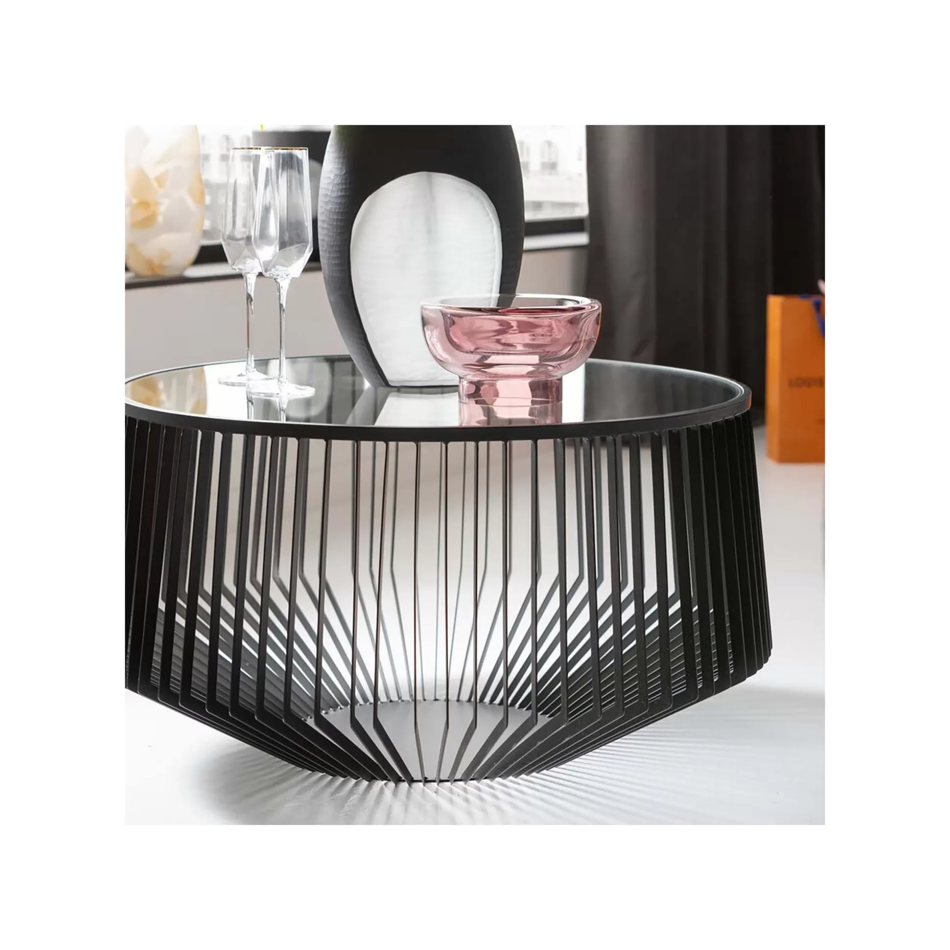 Table Basse Corinne 80cm Noire ^KARE Design Fashion